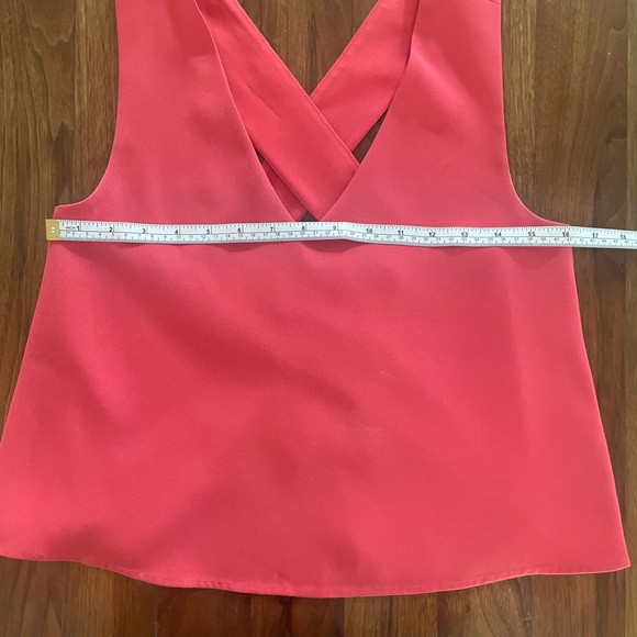 Club Monaco - Picture 3 of 5